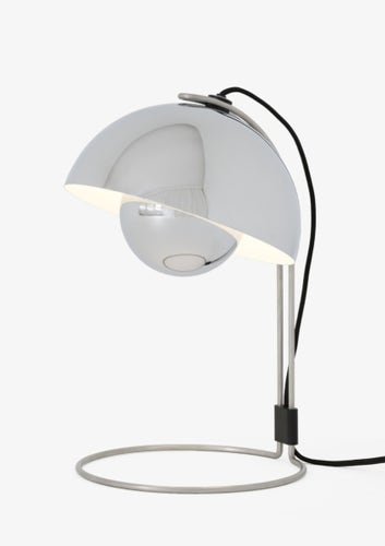 &Tradition Flowerpot VP4 Table Lamp